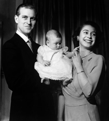 Princess Elizabeth and the Duke of Edinburgh with their firstborn, Prince Charles, aged 6 months (26th April 1949). Credit: princeofwales.gov.uk