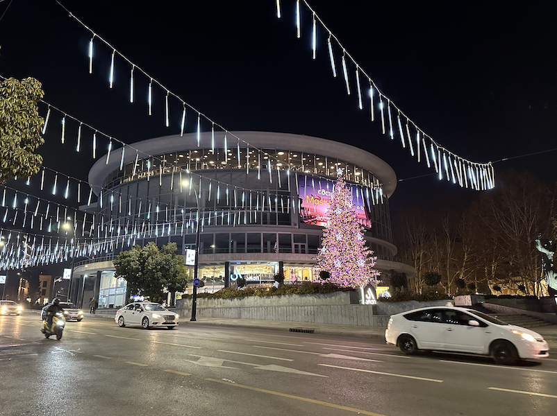 Tbilisi Concert Hall lit for new 2026. Credit to MaiN