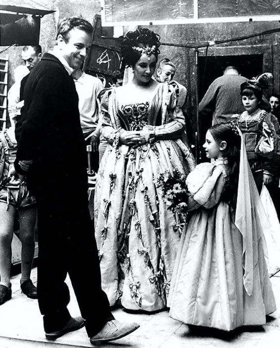 Franco Zeffirelli and Elizabeth Taylor on the set of The Taming of the Shrew. Credit: Overstock