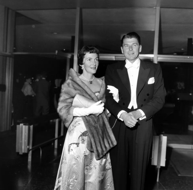 Nancy and Ronald Reagan in 1958. Credit to Getty Images